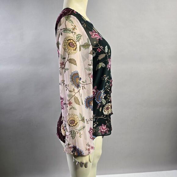 Vince Camuto Small Floral Print Women's Top - Multicolor R15 - Picture 2 of 4